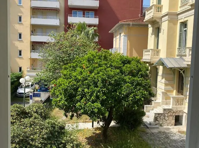 Charmant 2Pcs A 100 M De La Plage Au Calme