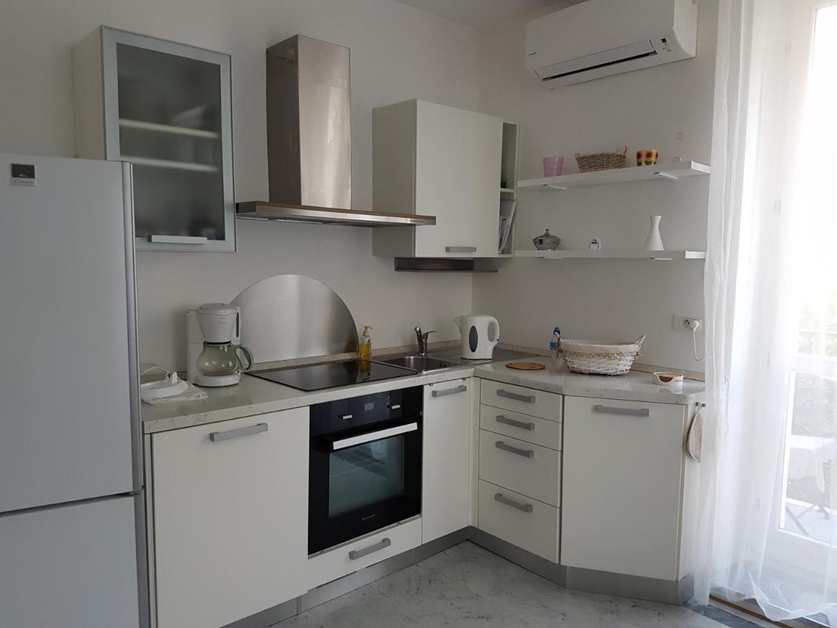 2pcs A 100 M De La Au Calme Apartment