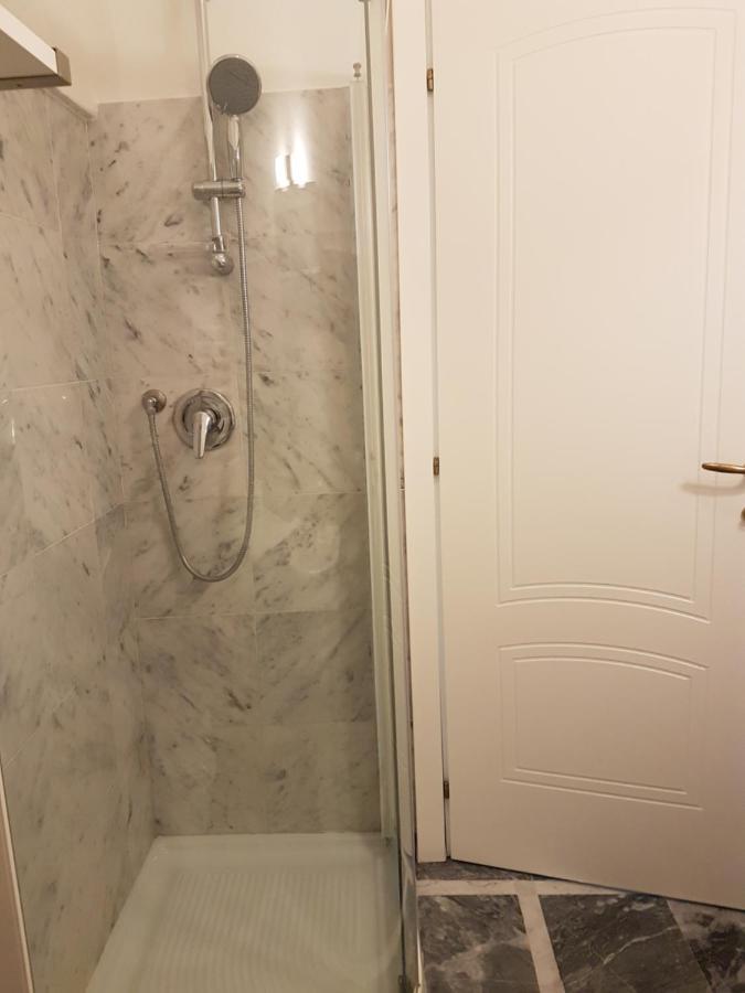 2pcs A 100 M De La Au Calme Apartment *